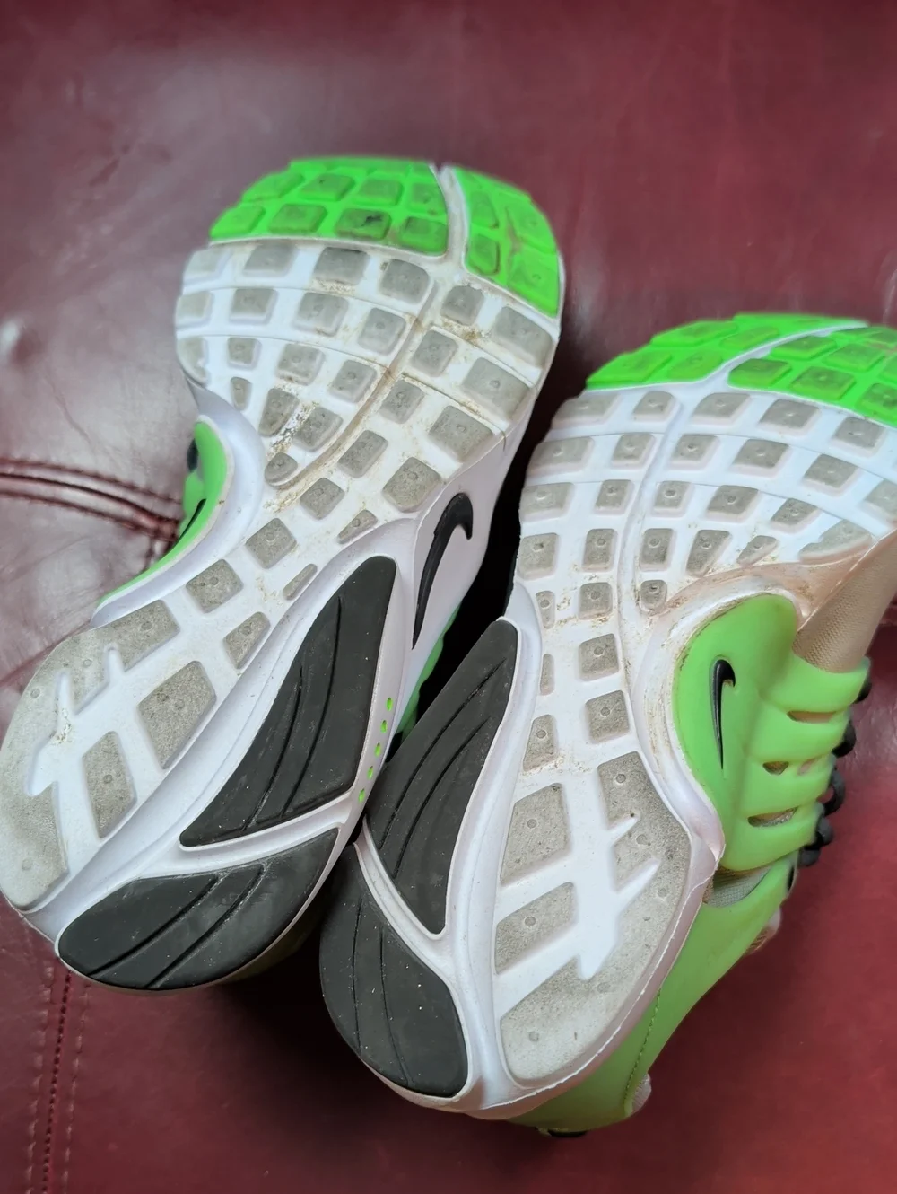Nike Neon Green Athletic Sneakers Boy's Size 6 Y